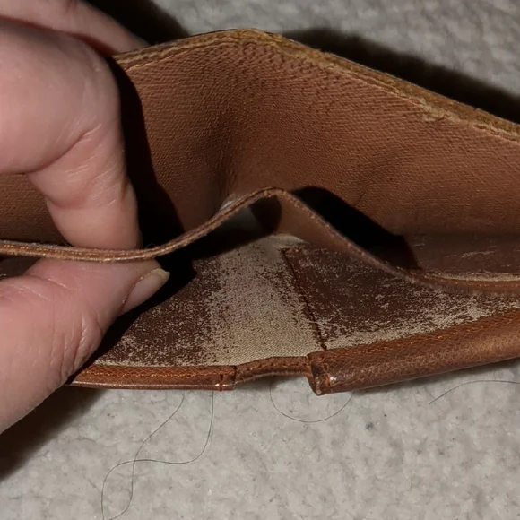 Louis Vuitton Monogram Marco Bifold Wallet - Picture 8 of 12